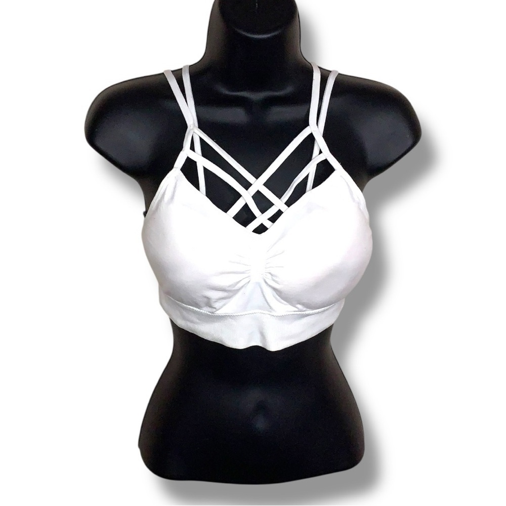 M Dynamic Seamless Apparel White Strappy Bralette Removable Cups Fitted Cage Bra